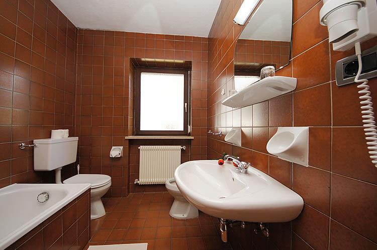 Ciasa Wallis Badia  Oda fotoğraf